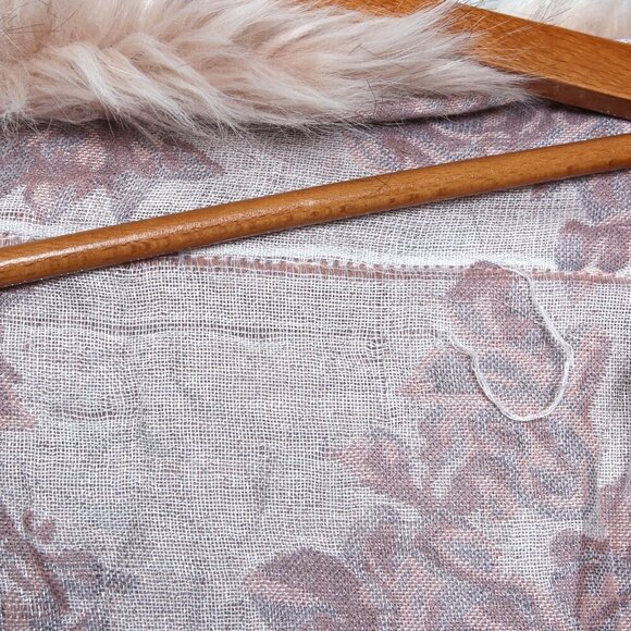 Jessica McClintock Faux Fur Collared Cape Floral Shawl Wrap Waterfall Pink Cream - Picture 8 of 12